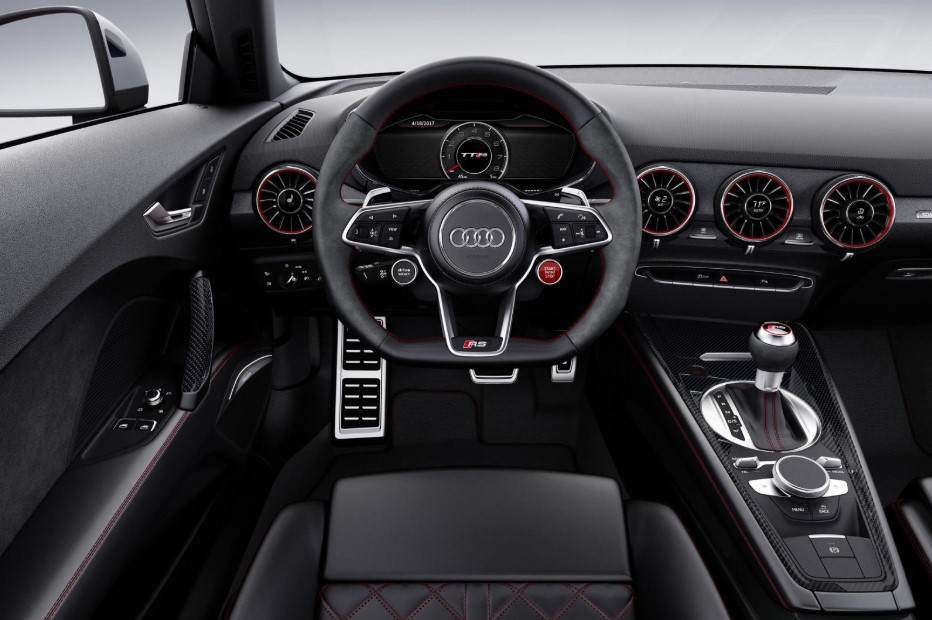2020 Audi TT RS Interior